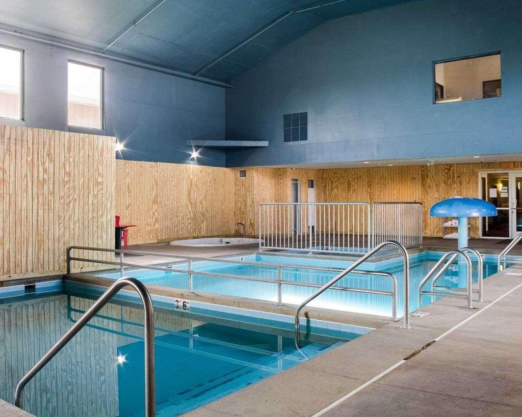 Rodeway Inn West Fargo Екстер'єр фото