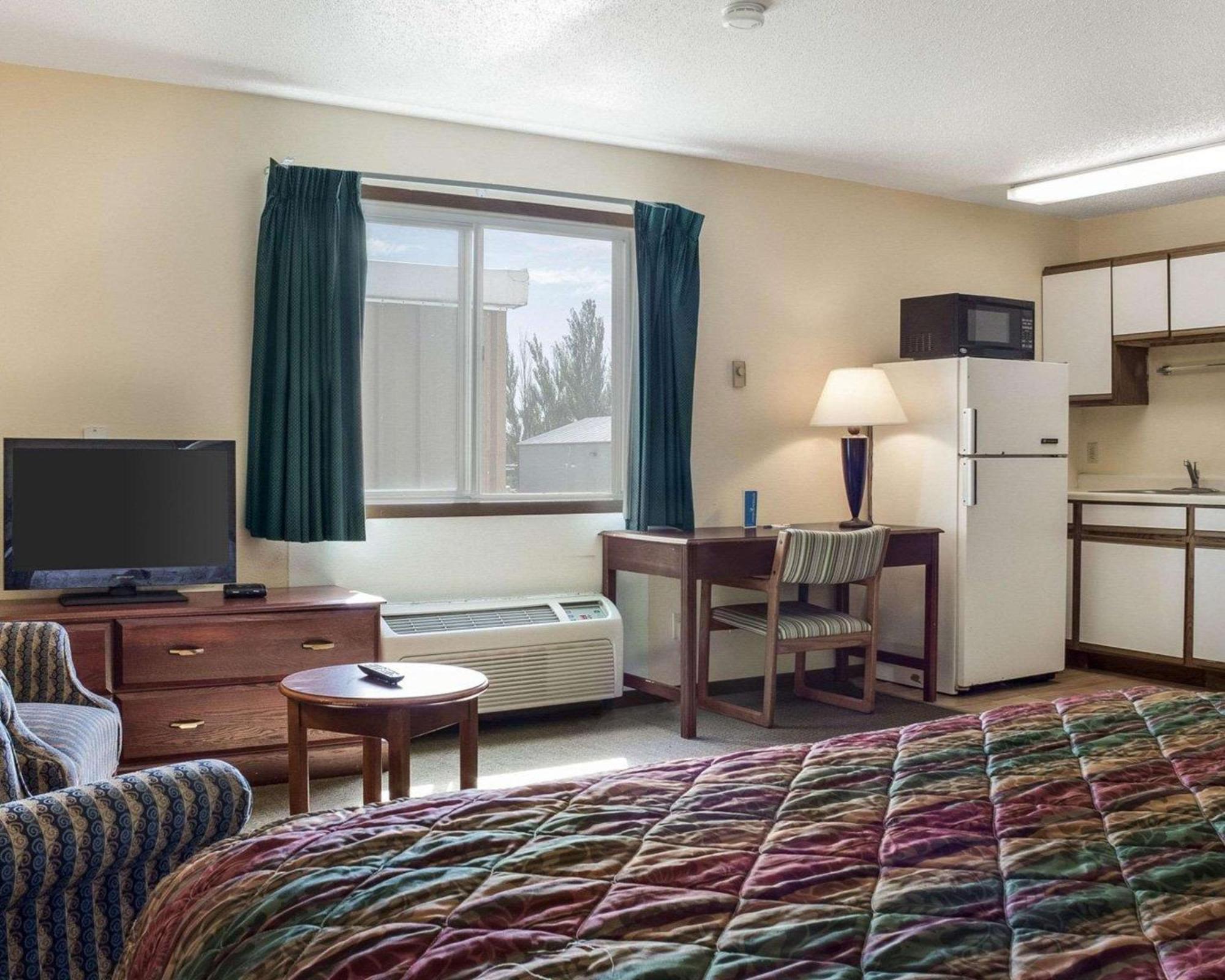 Rodeway Inn West Fargo Екстер'єр фото
