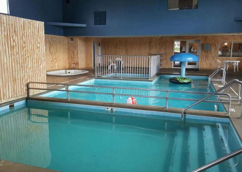 Rodeway Inn West Fargo Екстер'єр фото